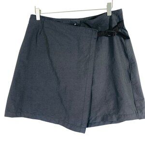 woolrich nylon/spandex womens Skort  dark Gray  Asymmetrical buckle waist size 1